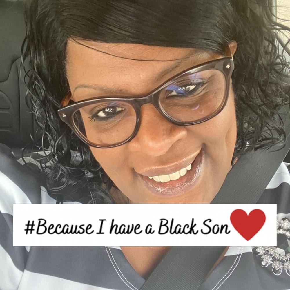 Meet your Posher, Latonya